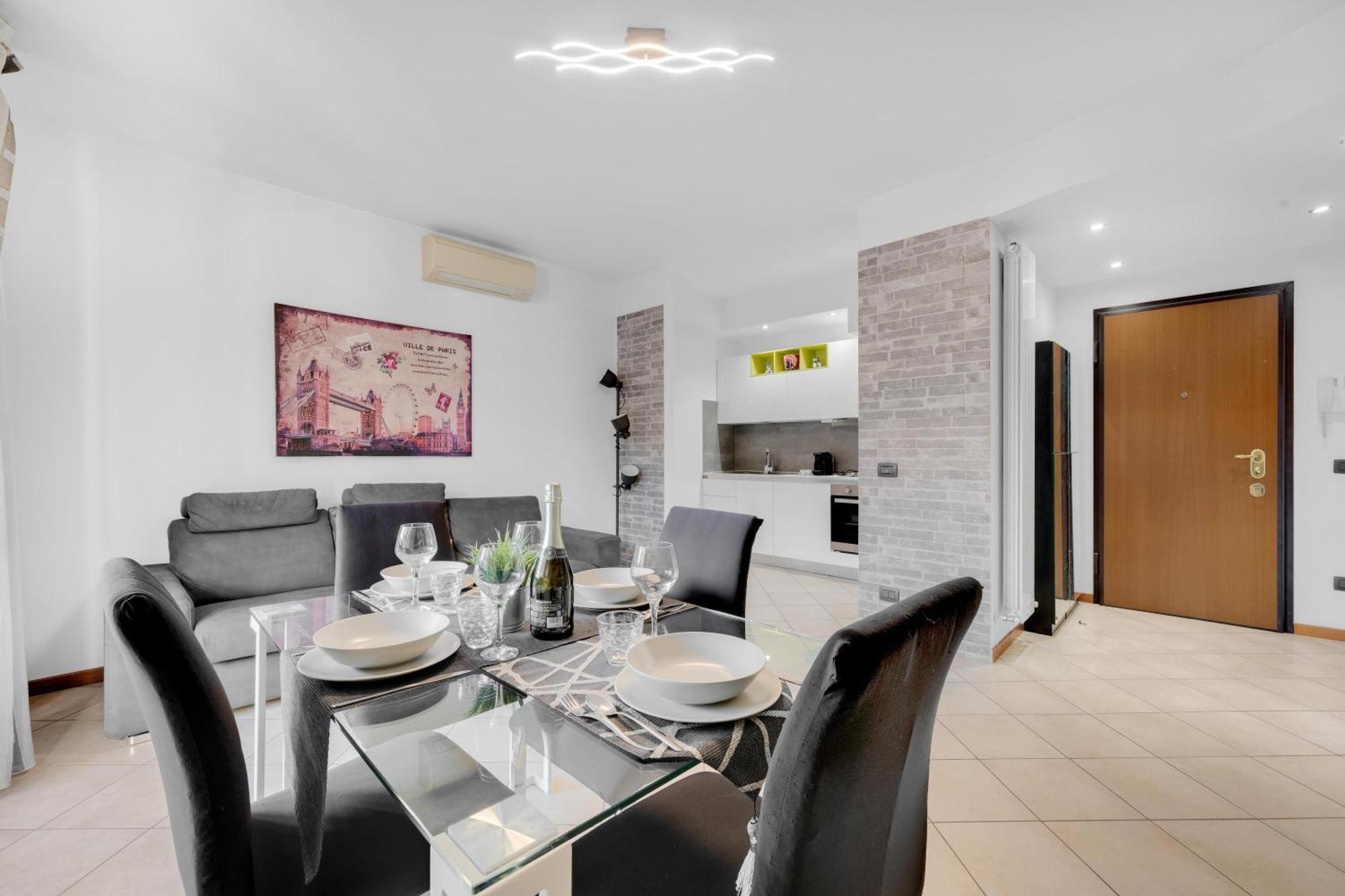 Apartment Pran27 -crescenzago - - Large - Bright - Mailand