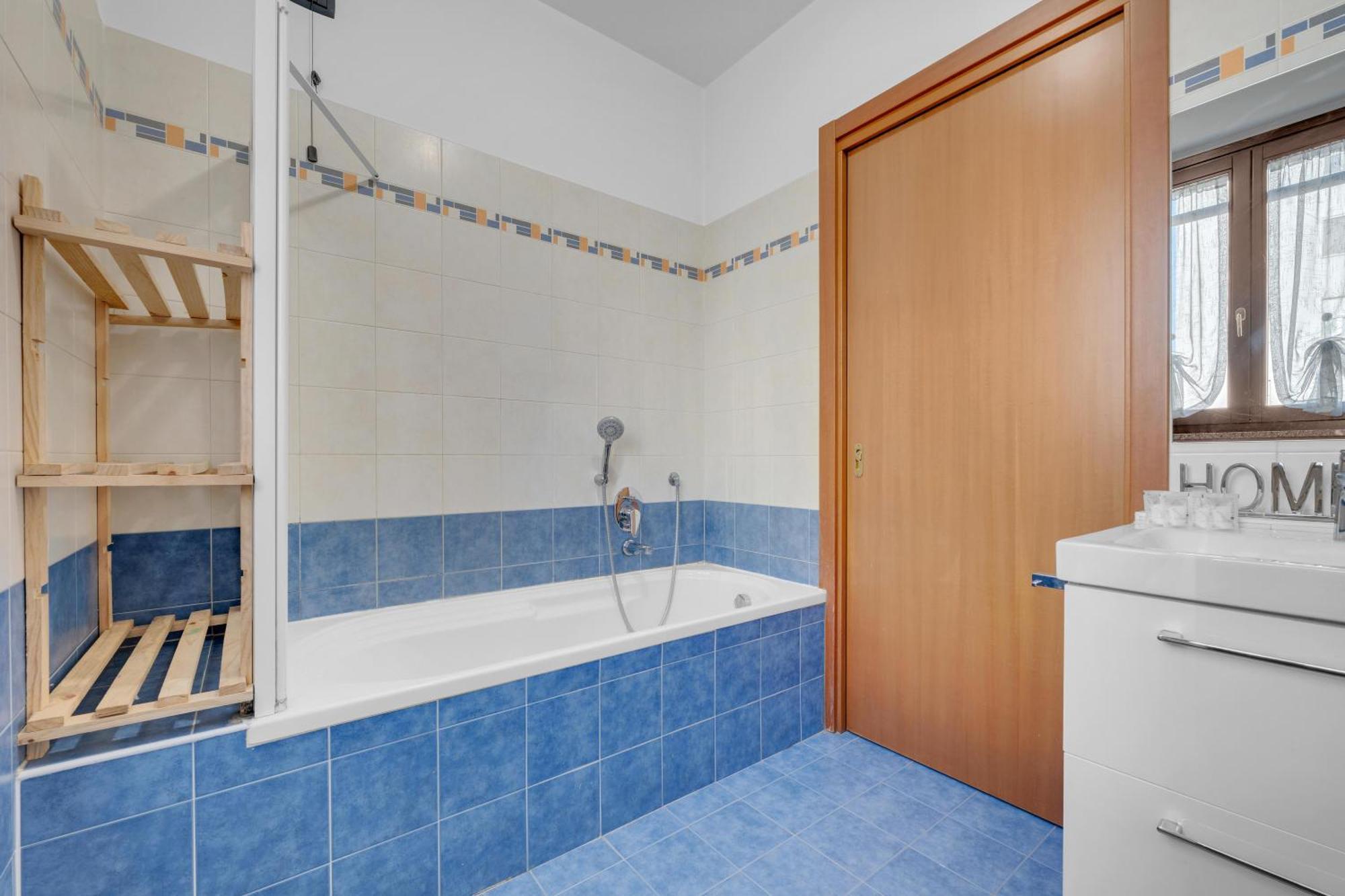 Apartment Pran27 -crescenzago - - Large - Bright -